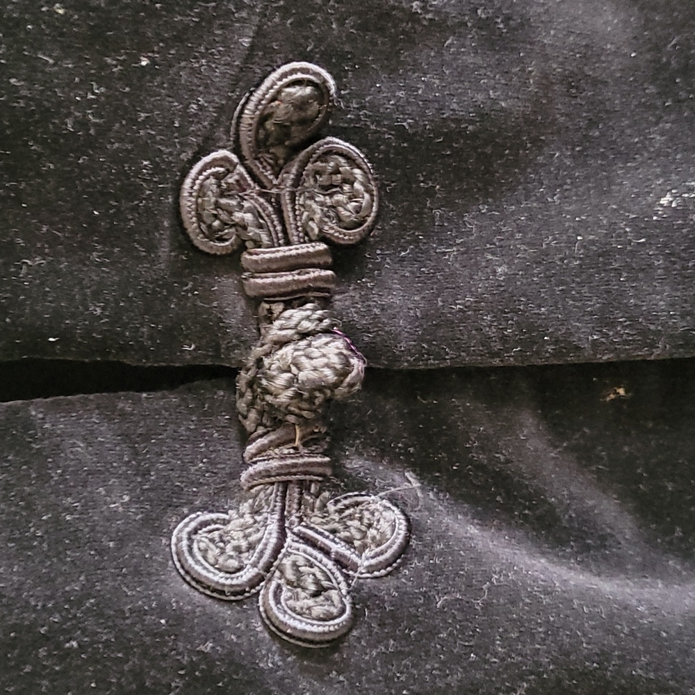 Jacket - Picture 6 of 10